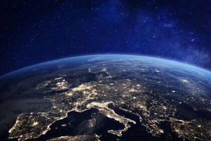 NASA Budget Faces Historic Cuts Under Trump’s 2026 Proposal: Gateway Project and SLS at Risk
